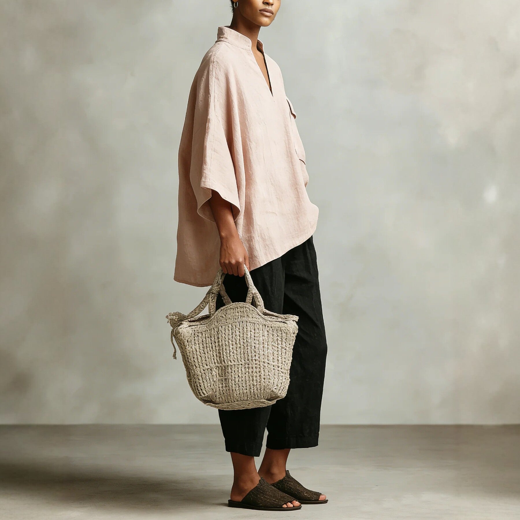 Loose-fit Women's Linen Shirt