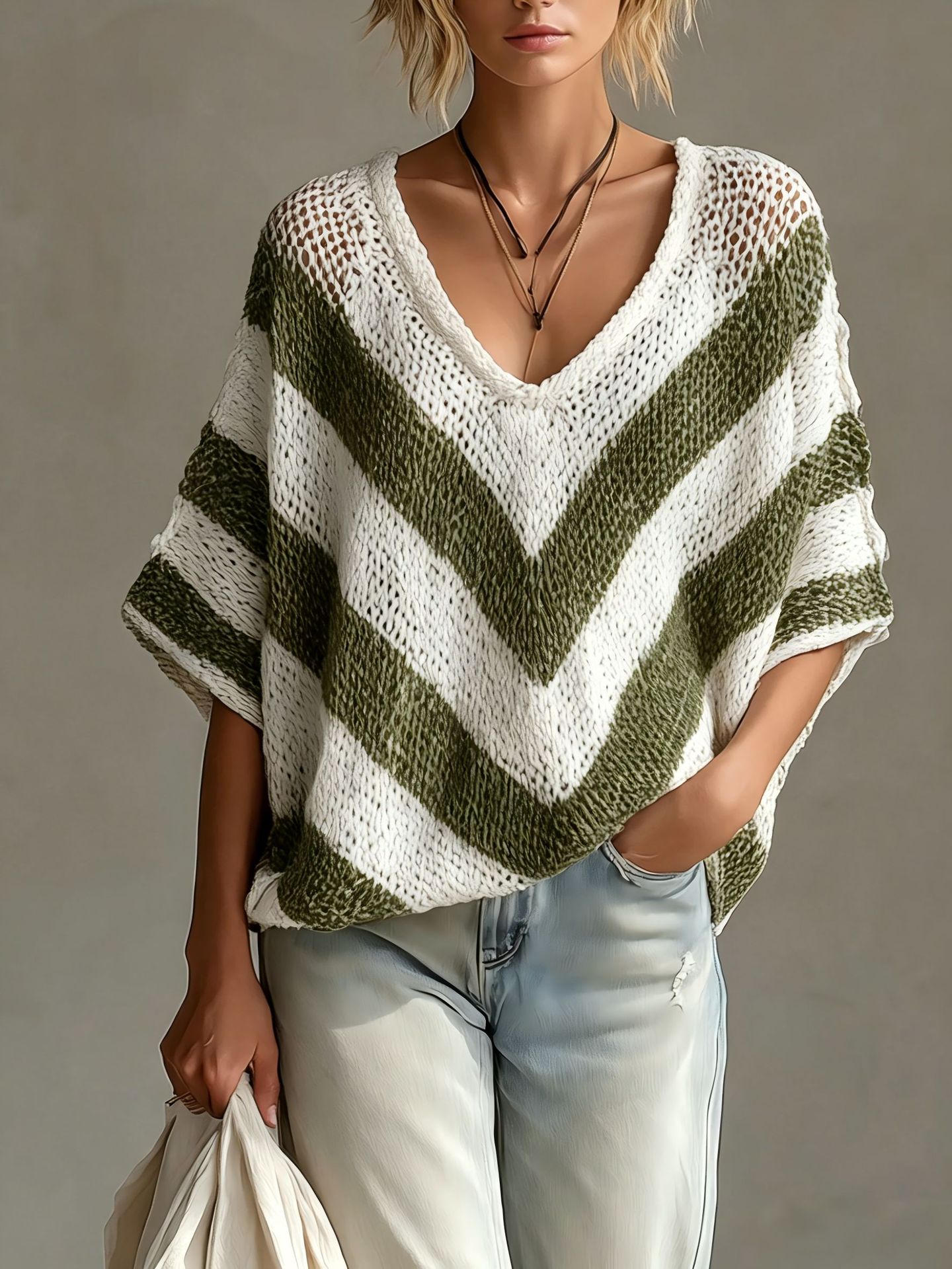 V-neck Short-sleeve knit Sweater